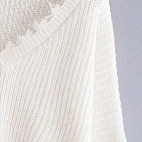 White Cropped Off the Shoulder Long Sleeve - Picture 6 of 11